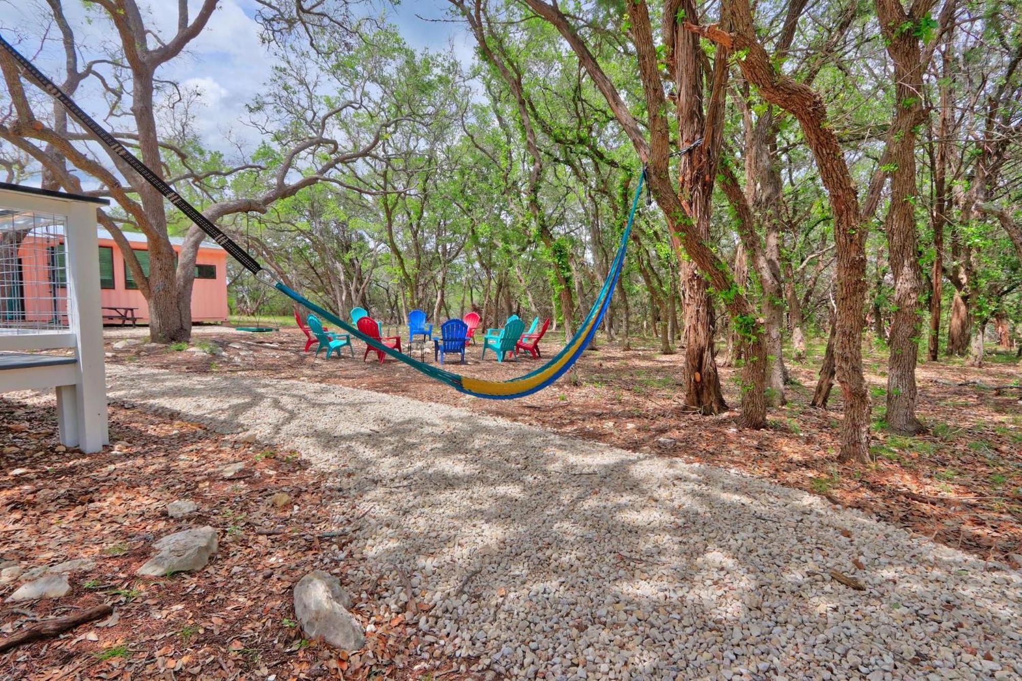 The Driftwoods - Orange Tiny House Villa Exterior photo